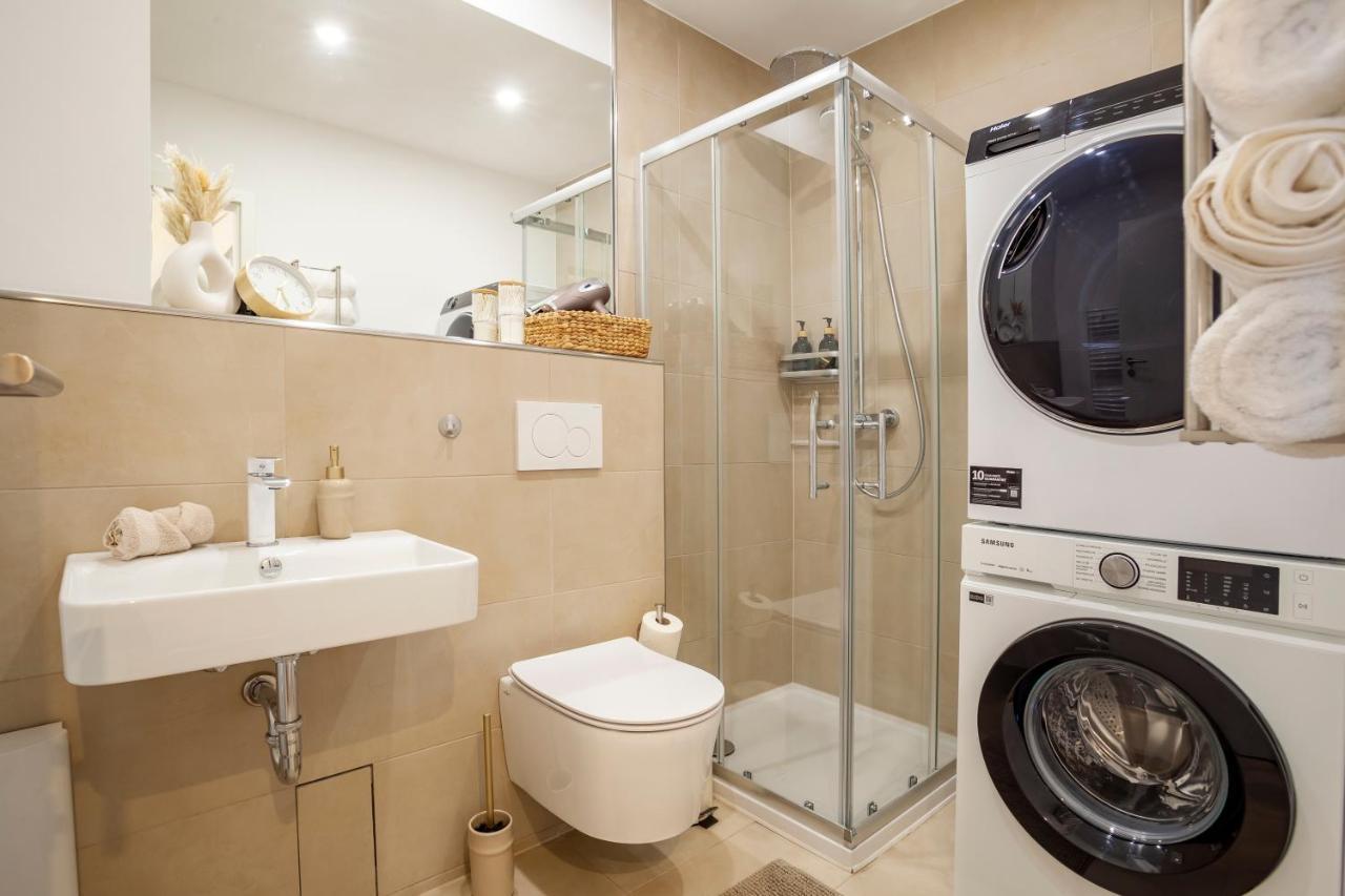 Fabulous 2 Room City Apartment - 60 Qm - Contactless Check-In Hannover Exterior photo